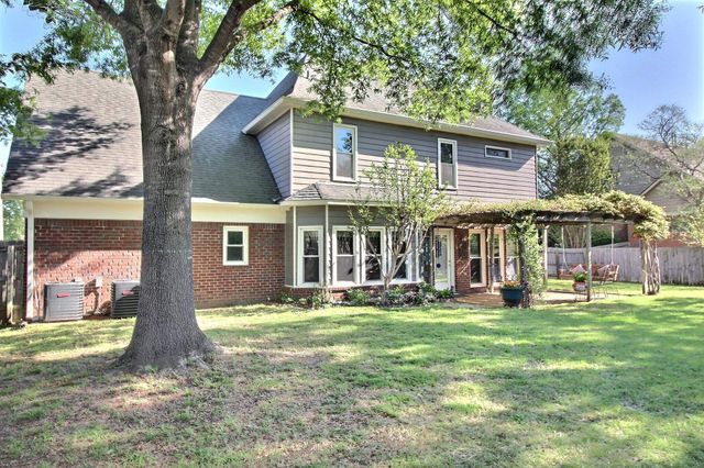 573 MERRIWEATHER DR, Collierville, TN 38017