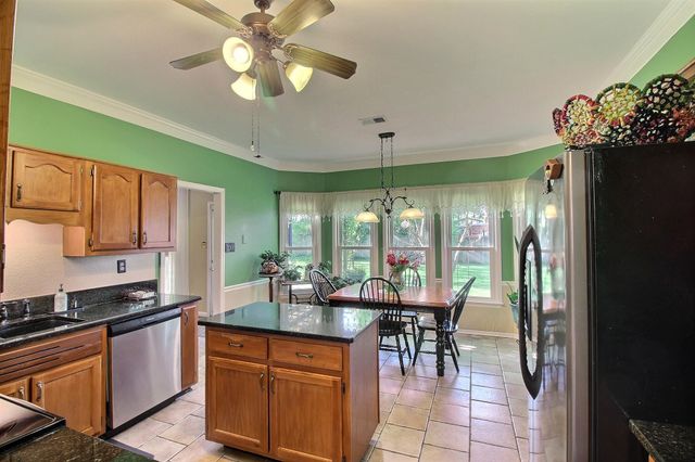 573 MERRIWEATHER DR, Collierville, TN 38017