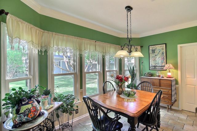573 MERRIWEATHER DR, Collierville, TN 38017
