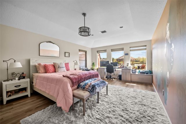 615 28th Street, Dickinson, TX 77539