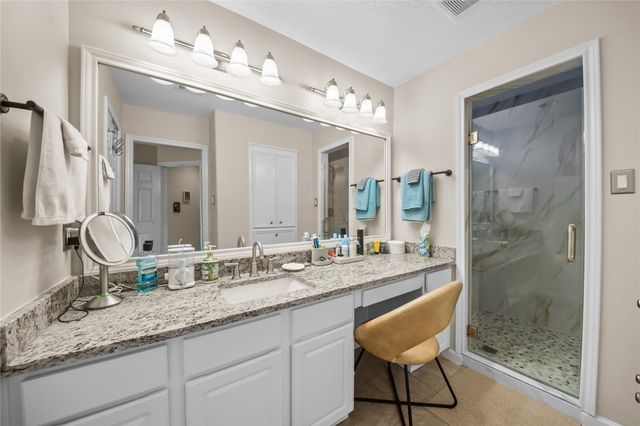 615 28th Street, Dickinson, TX 77539