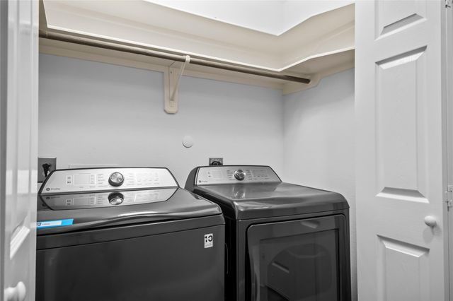 615 28th Street, Dickinson, TX 77539