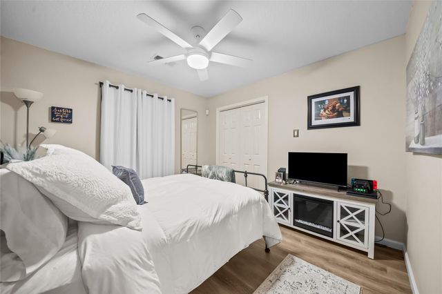 615 28th Street, Dickinson, TX 77539