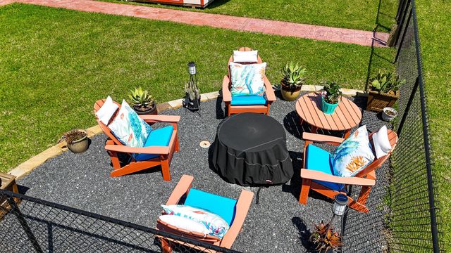 615 28th Street, Dickinson, TX 77539