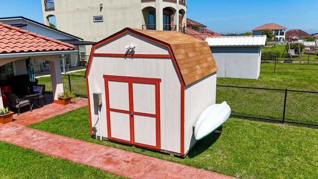 615 28th Street, Dickinson, TX 77539