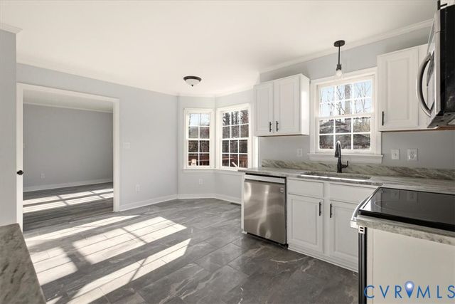 2045 Eastwood Ridge Dr, Powhatan, VA 23120