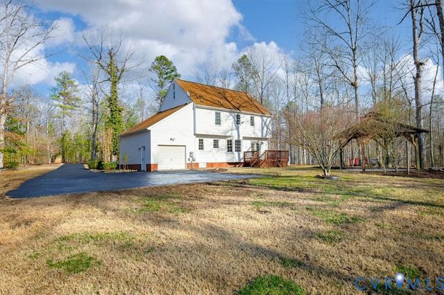 2045 Eastwood Ridge Dr, Powhatan, VA 23120