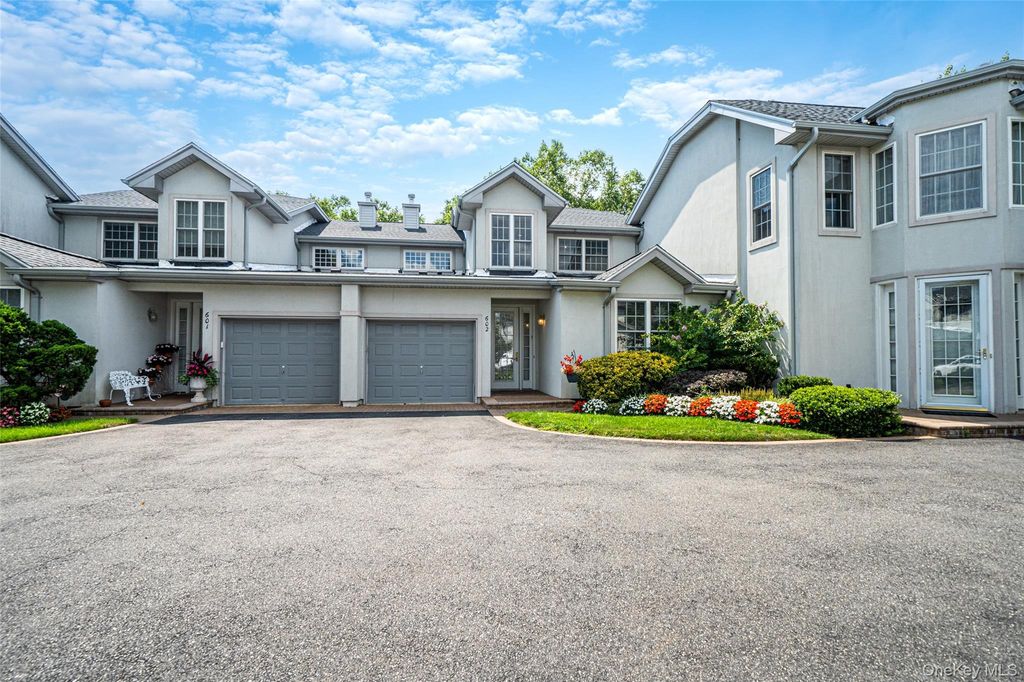 602 Bardini Drive, Melville, NY 11747 — exterior