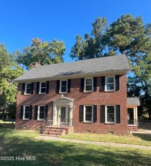 1914 Rand Road W, Wilson, NC 27893