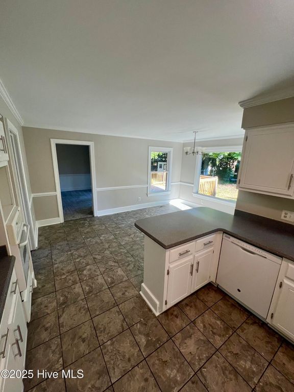 1914 Rand Road W, Wilson, NC 27893
