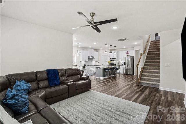 9287 Dunwich Drive, Gastonia, NC 28056