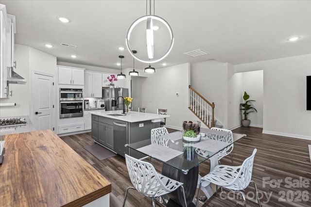 9287 Dunwich Drive, Gastonia, NC 28056