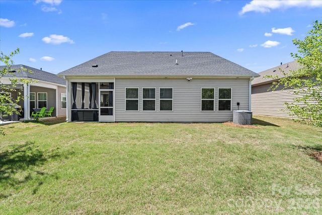 9287 Dunwich Drive, Gastonia, NC 28056