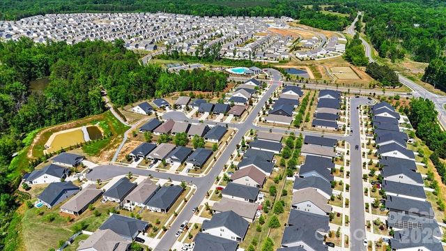 9287 Dunwich Drive, Gastonia, NC 28056