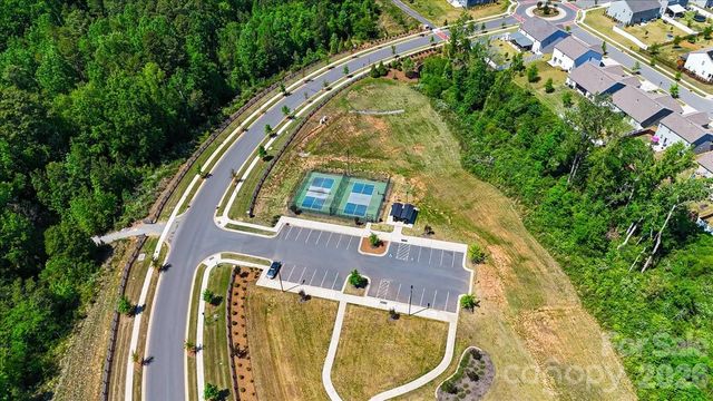 9287 Dunwich Drive, Gastonia, NC 28056