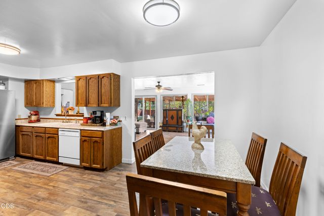 833 Beall Lane, Medford, OR 97502