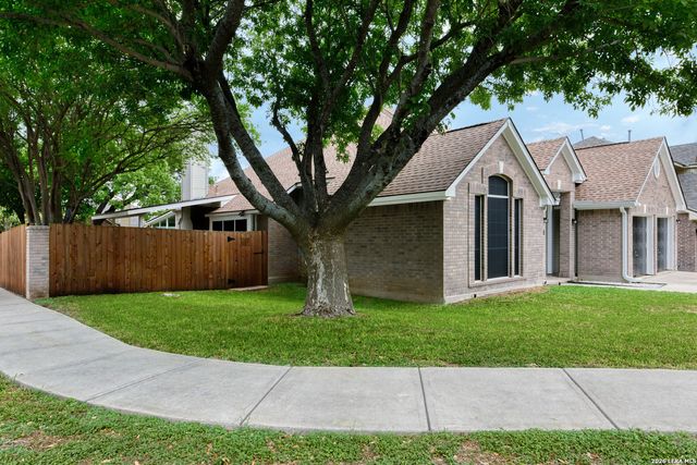 37 Sweetwood, San Antonio, TX 78254