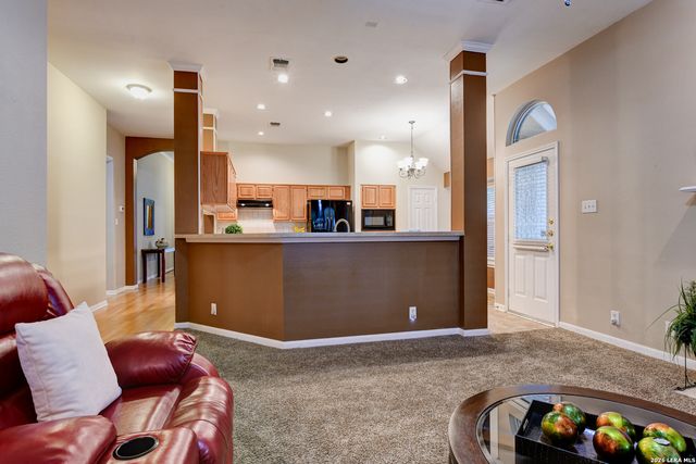 37 Sweetwood, San Antonio, TX 78254