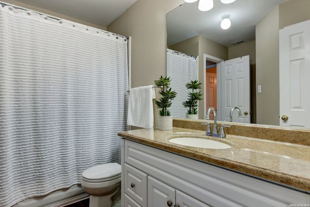 37 Sweetwood, San Antonio, TX 78254