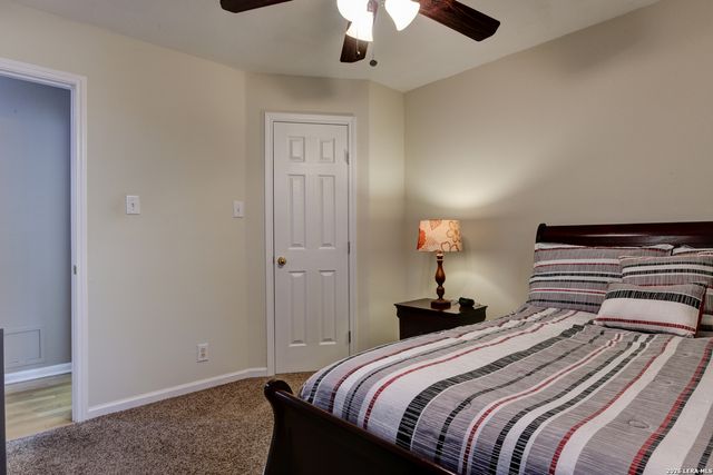 37 Sweetwood, San Antonio, TX 78254