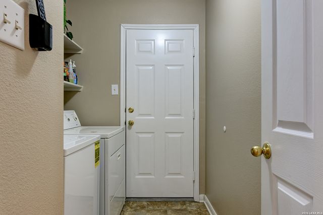 37 Sweetwood, San Antonio, TX 78254