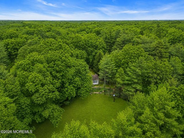269 Alexander Avenue, Howell, NJ 07731