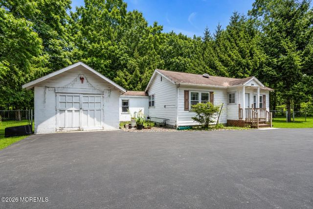 269 Alexander Avenue, Howell, NJ 07731