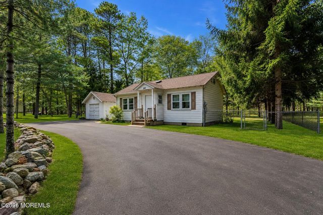 269 Alexander Avenue, Howell, NJ 07731