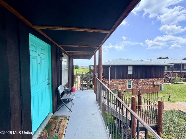 1550 E 2nd, 106, Pass Christian, MS 39571