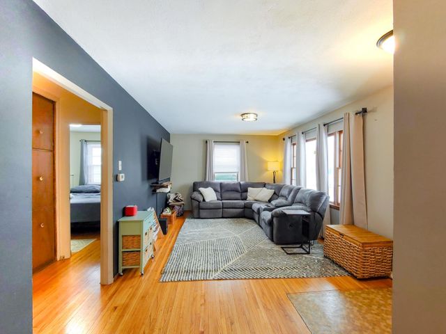 2501 Pearl Court SE, Rochester, MN 55904