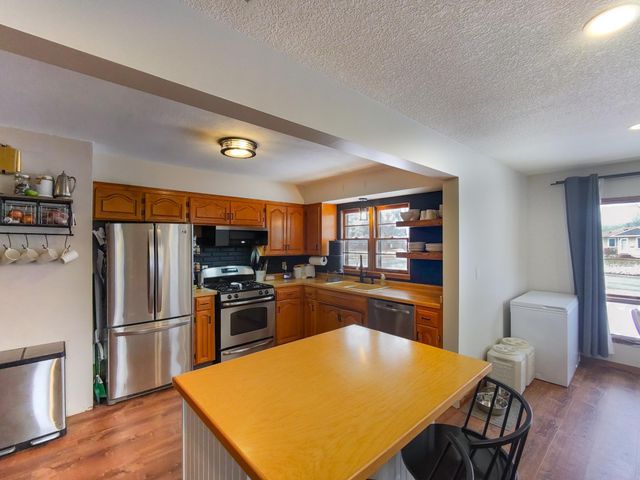 2501 Pearl Court SE, Rochester, MN 55904