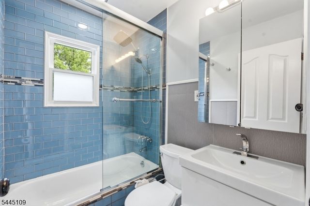 1815 N Stiles St, Linden City, NJ 07036