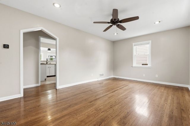 1815 N Stiles St, Linden City, NJ 07036
