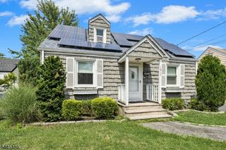 1815 N Stiles St, Linden City, NJ 07036