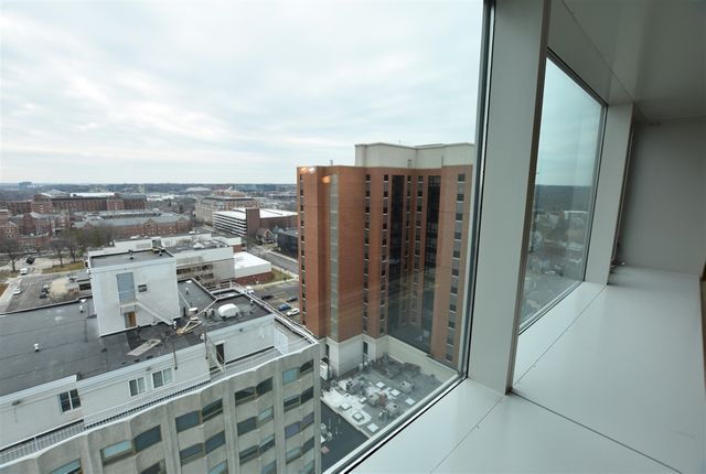 555 E William Street 15K, Ann Arbor, MI 48104