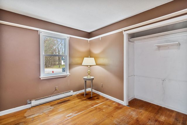 13 Tanglewood Drive, Essex, VT 05452