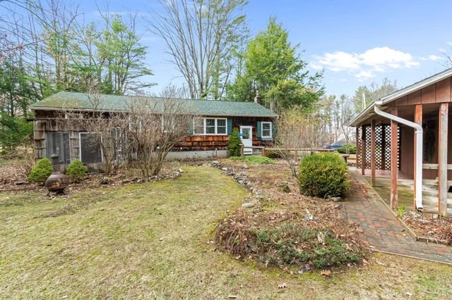 13 Tanglewood Drive, Essex, VT 05452