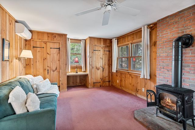 13 Tanglewood Drive, Essex, VT 05452