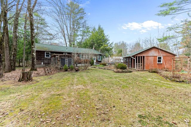 13 Tanglewood Drive, Essex, VT 05452