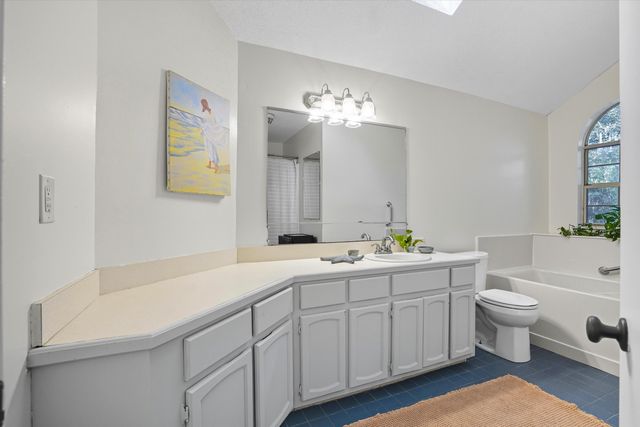 5620 Katy Hill Road, Wadmalaw Island, SC 29487