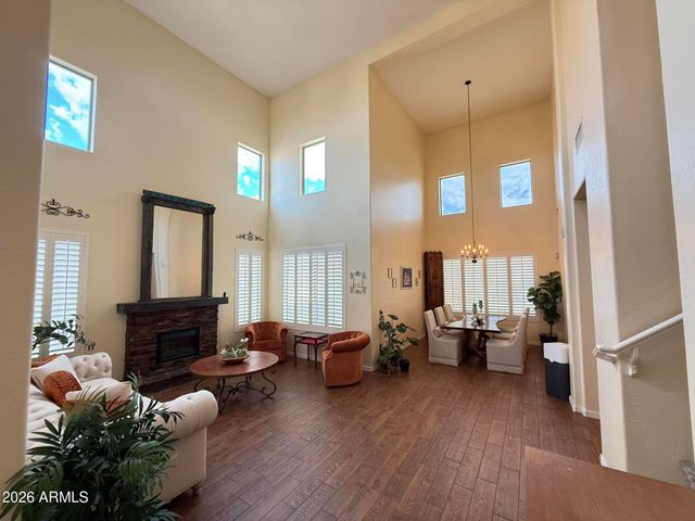 2245 W CLEARVIEW Trail, Phoenix, AZ 85086