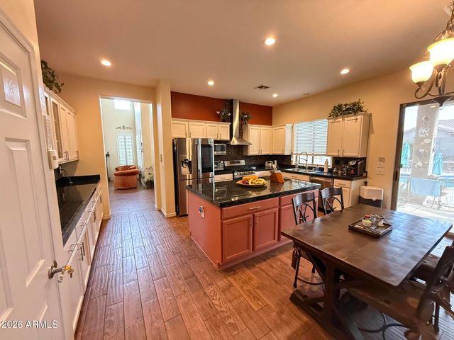 2245 W CLEARVIEW Trail, Phoenix, AZ 85086