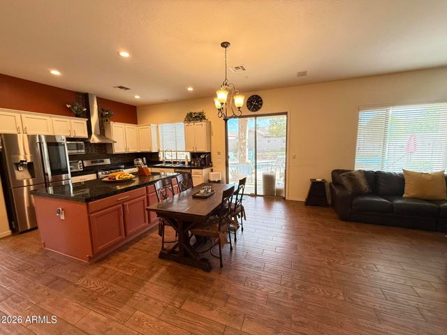 2245 W CLEARVIEW Trail, Phoenix, AZ 85086