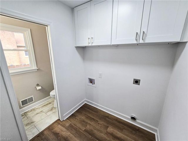 228 Oakengate TURN, Virginia Beach, VA 23462