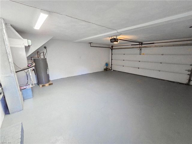 228 Oakengate TURN, Virginia Beach, VA 23462