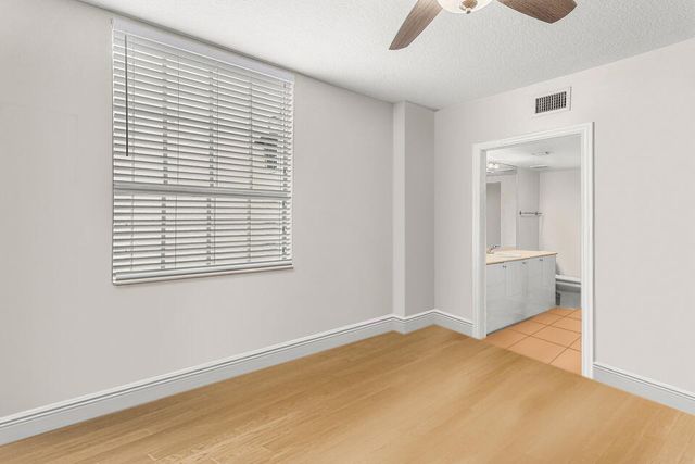 600 S Dixie Highway 735, West Palm Beach, FL 33401