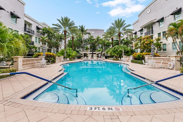 600 S Dixie Highway 735, West Palm Beach, FL 33401