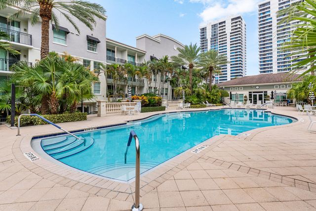 600 S Dixie Highway 735, West Palm Beach, FL 33401