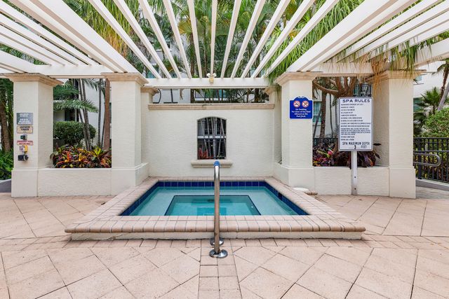 600 S Dixie Highway 735, West Palm Beach, FL 33401