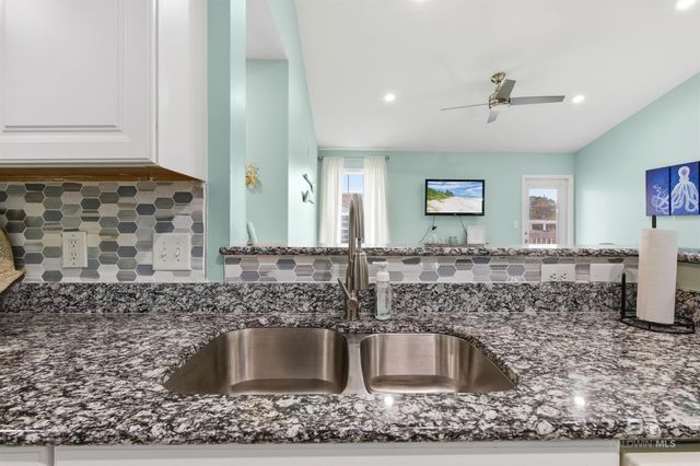 6194 STATE HIGHWAY 59 I7, Gulf Shores, AL 36542